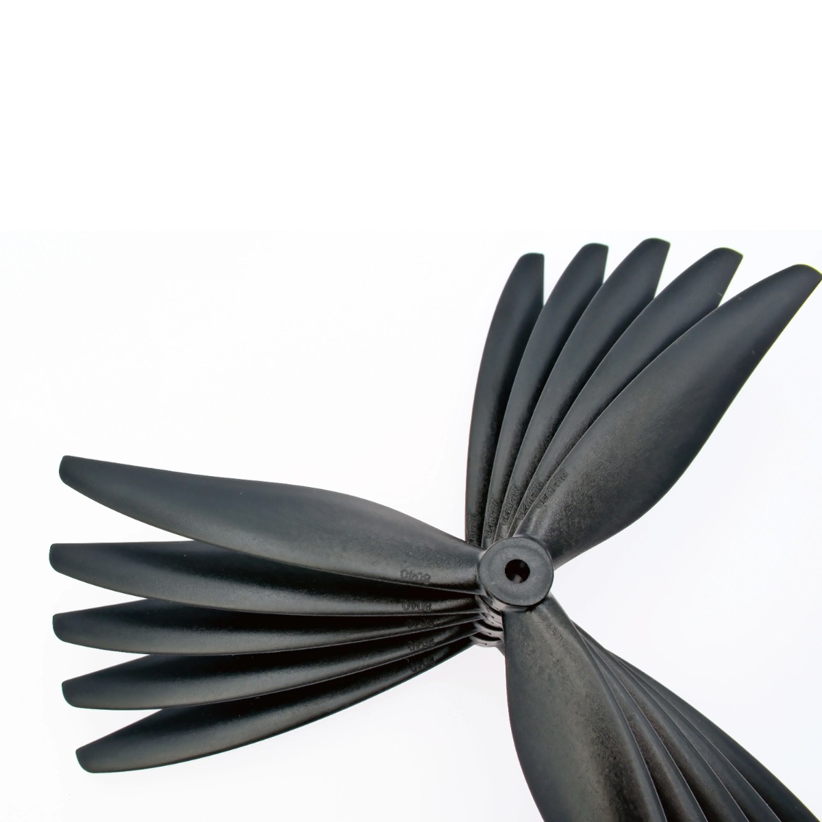 4PCS Gemfan 8040 8X4X3 3-Blade - Drone Propeller review and price